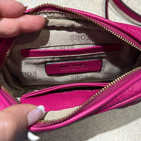 MK magenta purse and wallet set - Picture 4 of 4